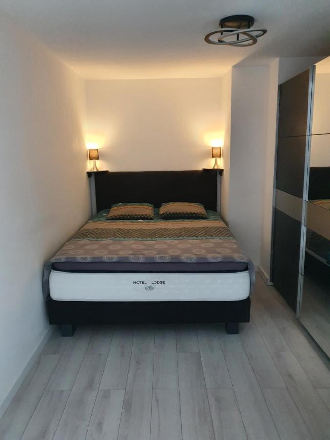 Appartement Cosy Proche De L'Aeroport T R A N S F E R T Sur Demande Saint-Denis Exteriér fotografie